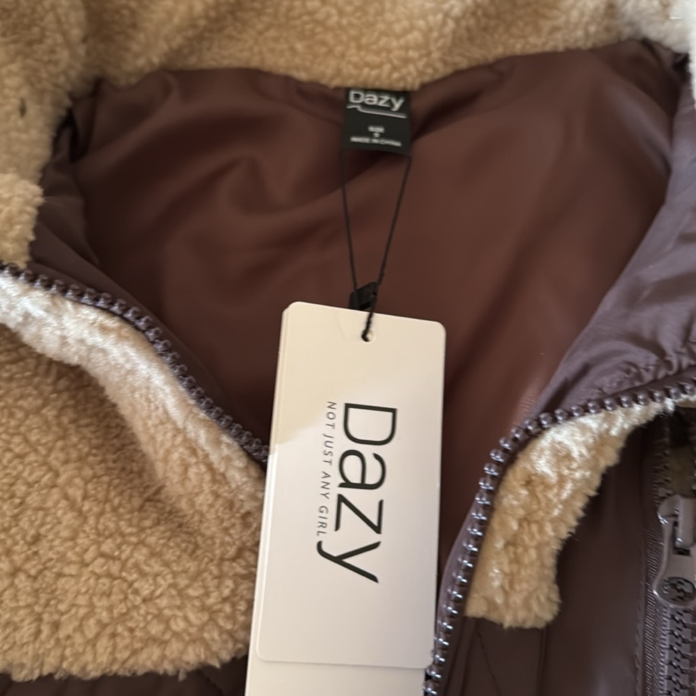 Jacket - Picture 4 of 4